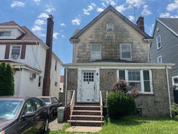 9226 217th Street , Queens Village, NY 11428