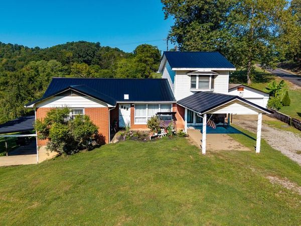 37417 W Shade Rd., Pomeroy, OH 45769