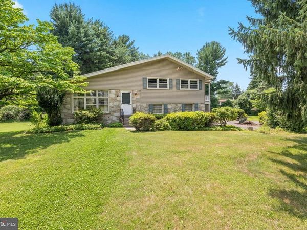106 PEARL DRIVE , SOUTHAMPTON, PA 18966