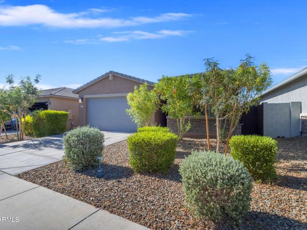 15990 W GRAY FOX Trail, Surprise, AZ 85387