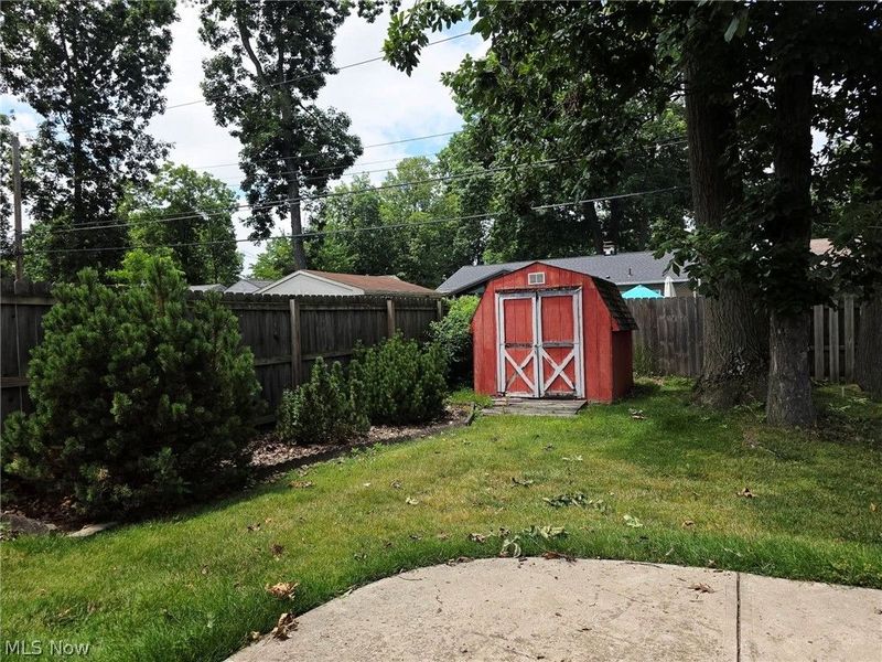 6416 Alderwood Road, Parma Heights, OH 44130 Photo 10