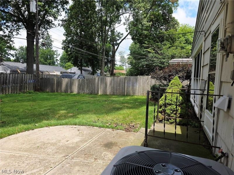 6416 Alderwood Road, Parma Heights, OH 44130 Photo 8