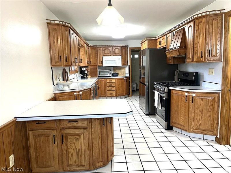 4423 Barrington Drive, Austintown, OH 44515 Photo 7