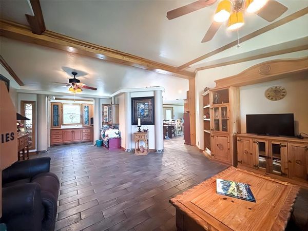 129 Saint Michaels Drive , Trinidad, TX 75163