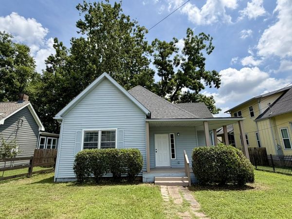 909 N 2nd St, Nashville, TN 37207