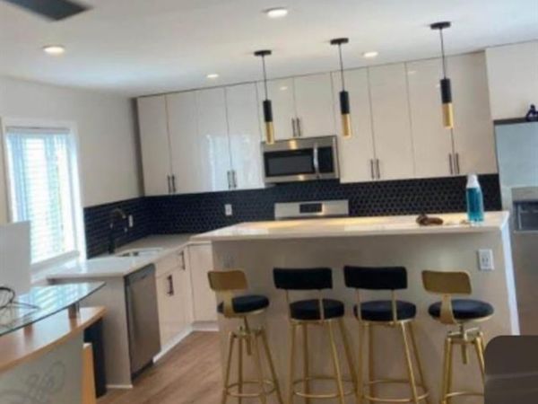 24607 137th Rd , Unit Room#1, Rosedale, NY 11422