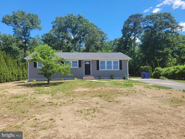 8202 W BUCKSHUTEM ROAD W , MILLVILLE, NJ 08332