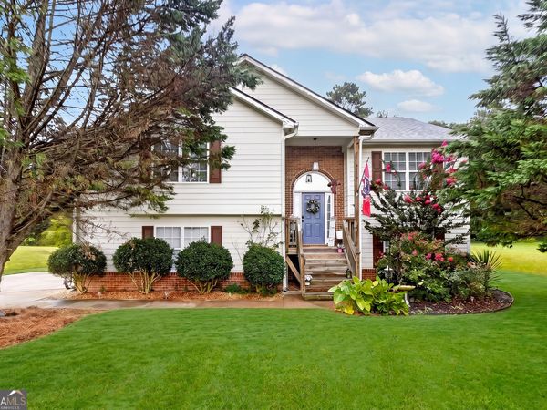 69 Alma Court, Commerce, GA 30529