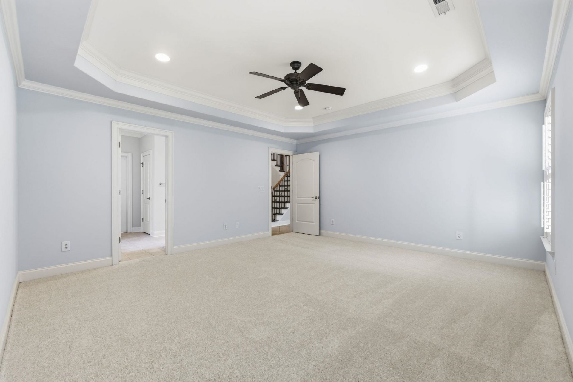 552 Walcott Dr. Photo 27