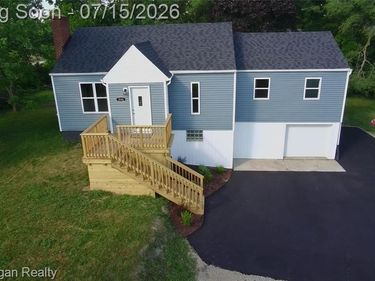 3186 E Grand Blanc Road, Grand Blanc Twp, MI 48439