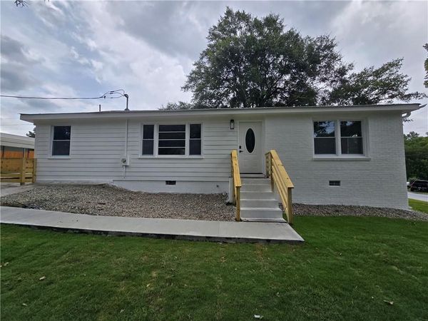 760 Seminole Place , Marietta, GA 30062