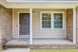 443 Robin Drive photo 4