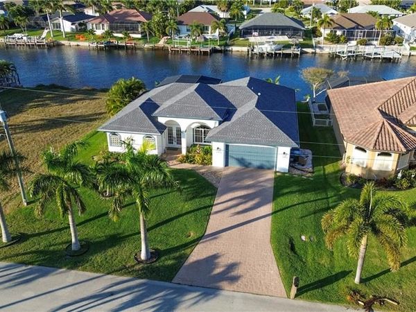 2549 SW 38th ST , CAPE CORAL, FL 33914