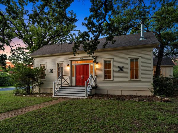 409 N Main ST, Burnet, TX 78611