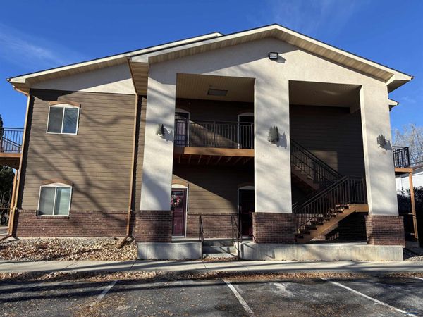 1632 EVERGREEN DR, Rapid City, SD 57702