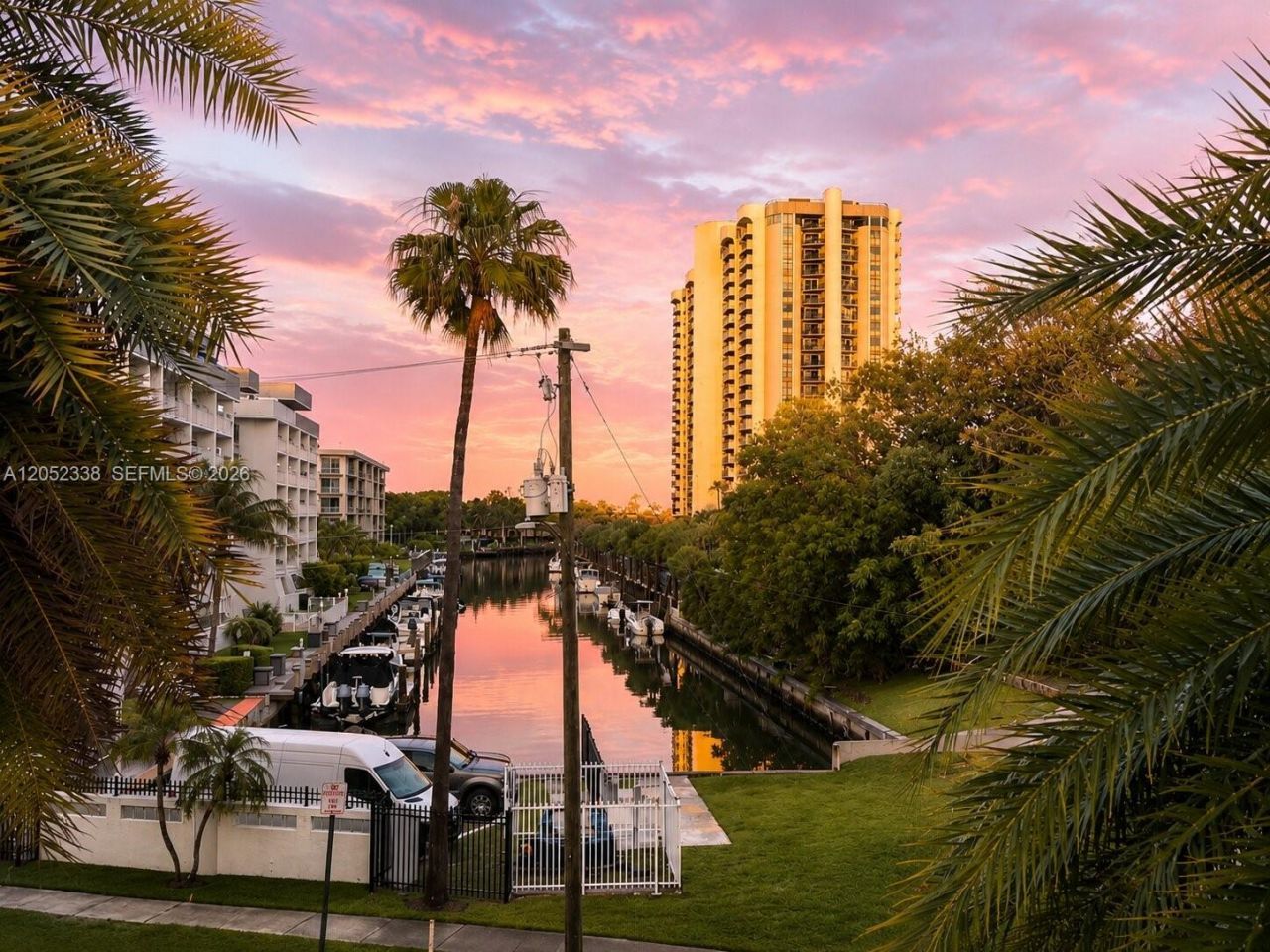 1631 NE 114th St , Unit 307, Miami, FL 33181 Photo