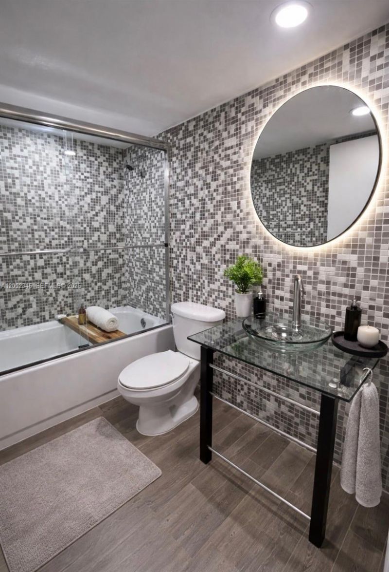911 E Ponce De Leon Blvd , Unit 403, Coral Gables, FL 33134 Photo