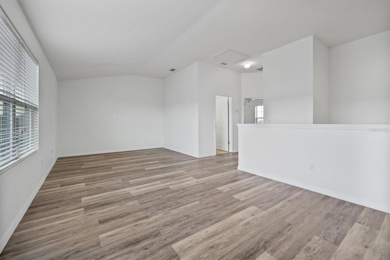 543 Juniper Springs Drive, Groveland, FL 34736 Photo