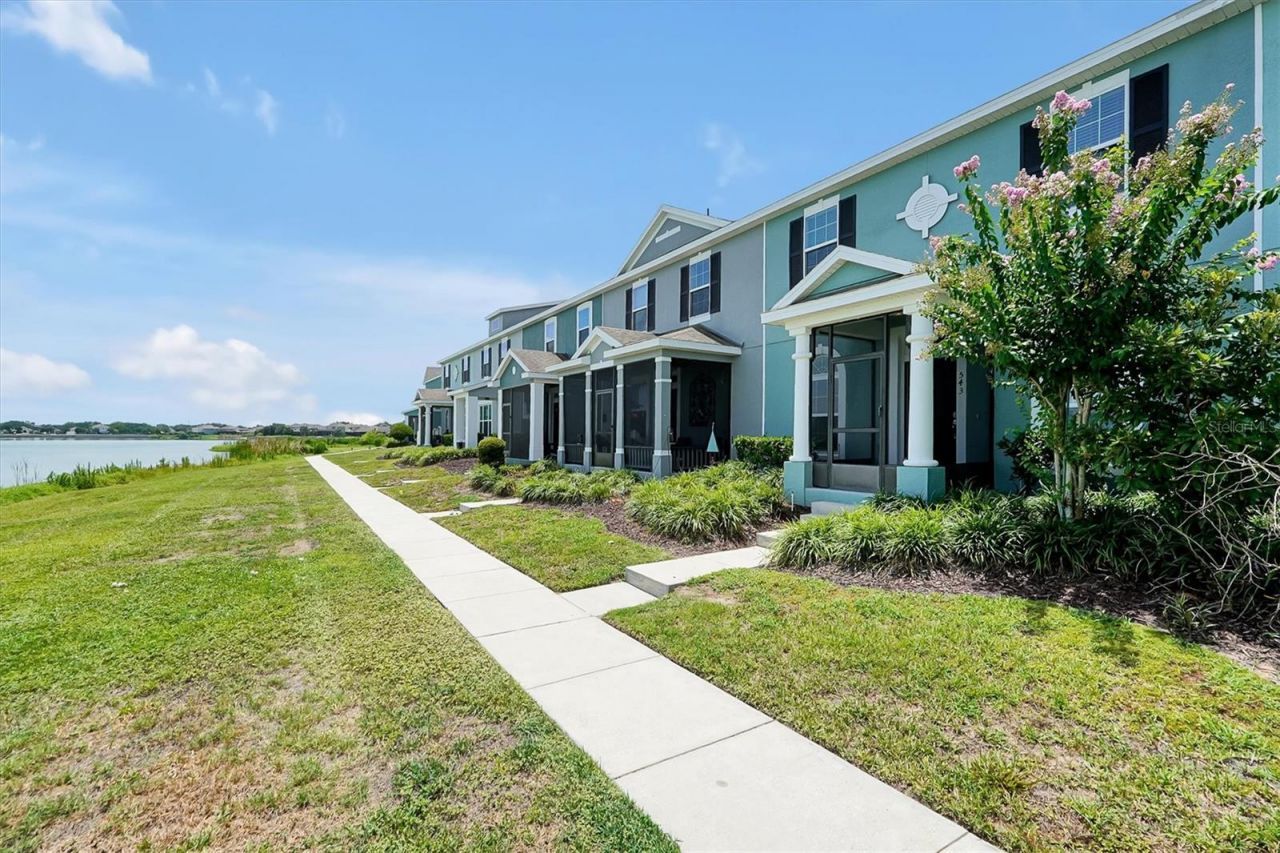 543 Juniper Springs Drive, Groveland, FL 34736 Photo