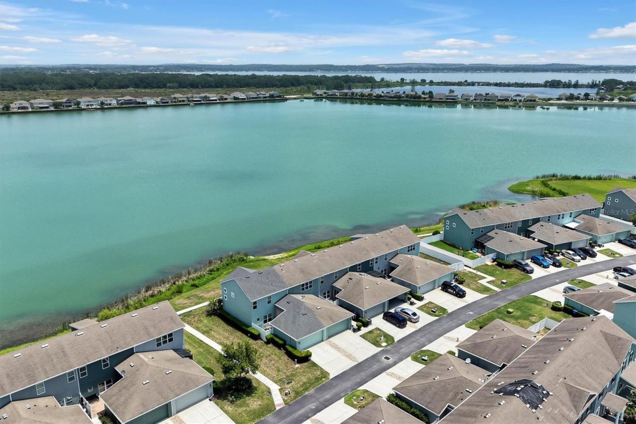 543 Juniper Springs Drive, Groveland, FL 34736 Photo