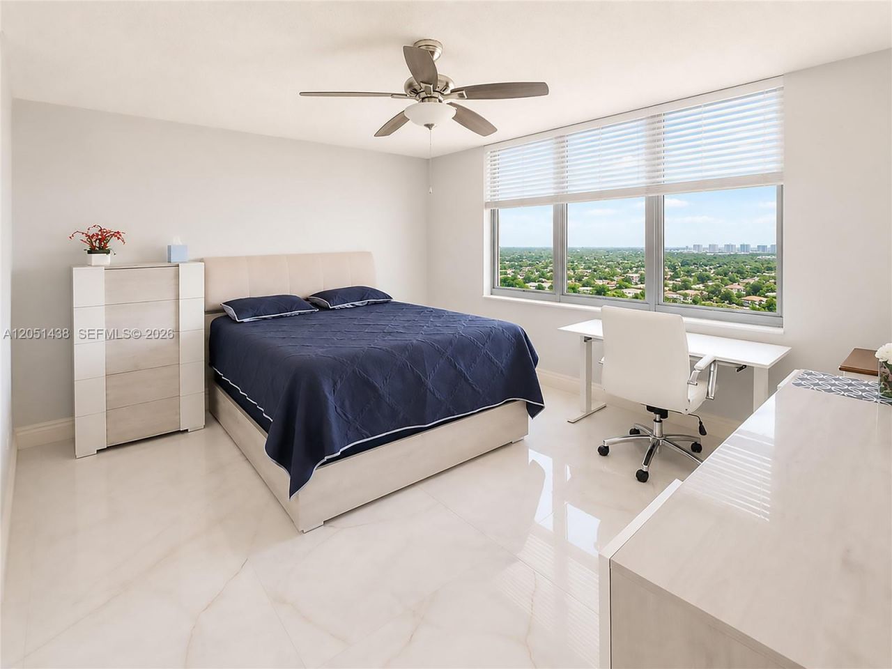 2201 S Ocean Dr , Unit 2005, Hollywood, FL 33019 Photo