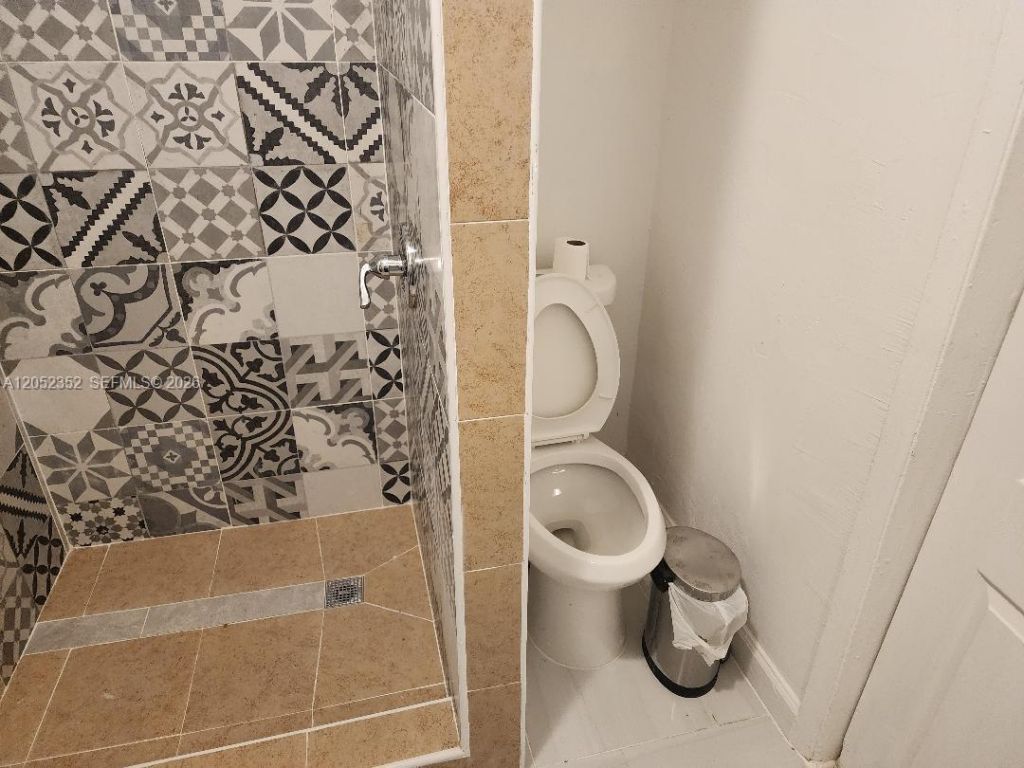13915 NW 5th Ct , Unit n, North Miami, FL 33168 Photo