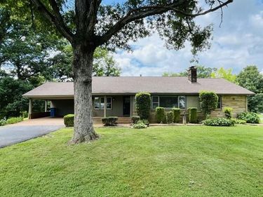 122 Nunn Boulevard, Cadiz, KY 42211