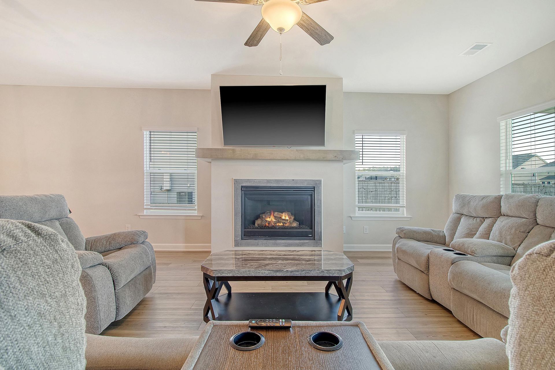 299 Lucca Drive Photo 13
