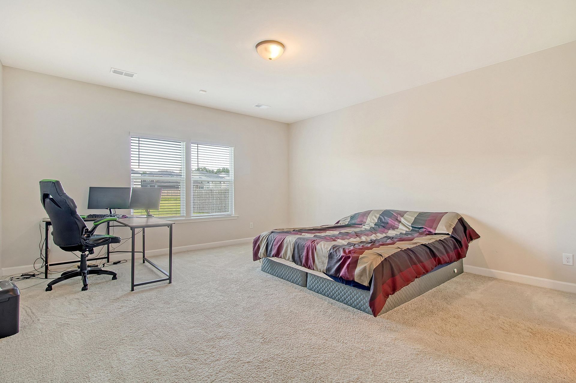 299 Lucca Drive Photo 17