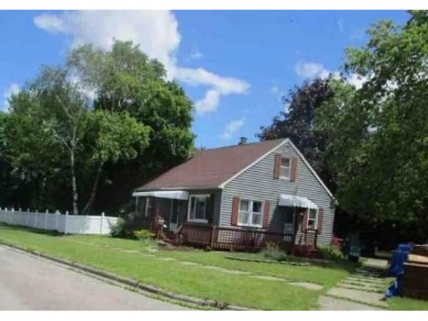 200 Galarno Street, Bay City, MI 48708