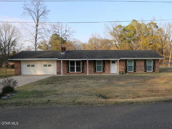 67 Lone Oak Circle, West Point, MS 39773