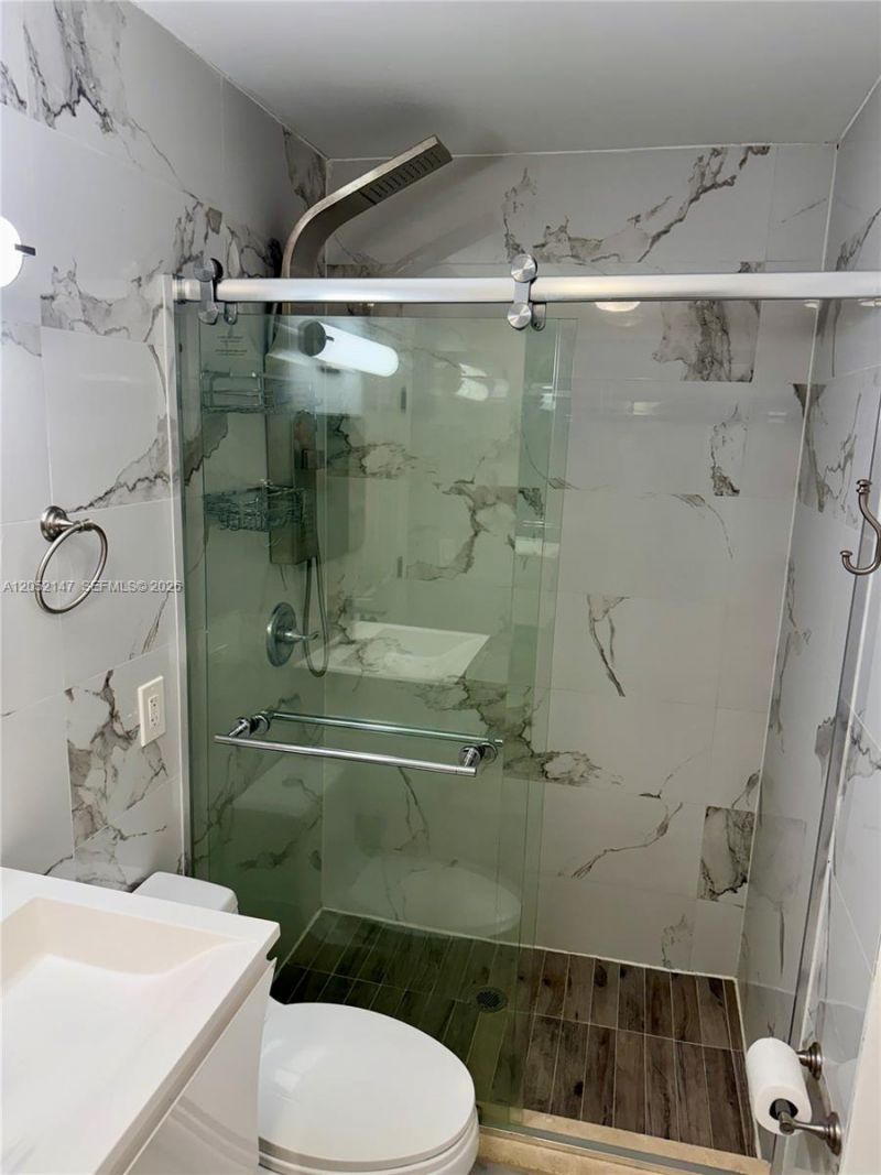 1330 Marseille Dr, Unit N/A, Miami Beach, FL 33141 Photo