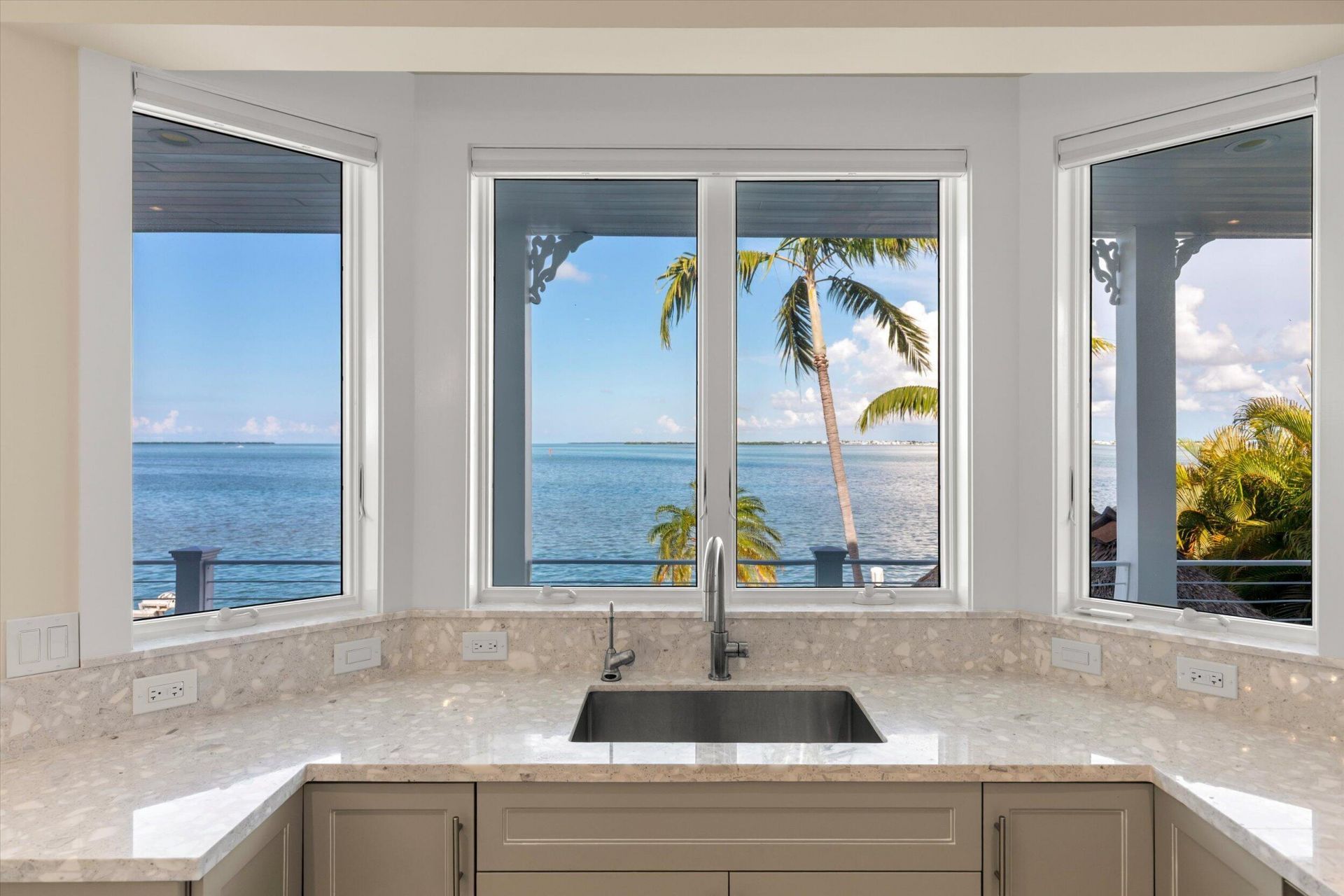1046 Flagship Drive, Summerland Key, FL 33042 Photo