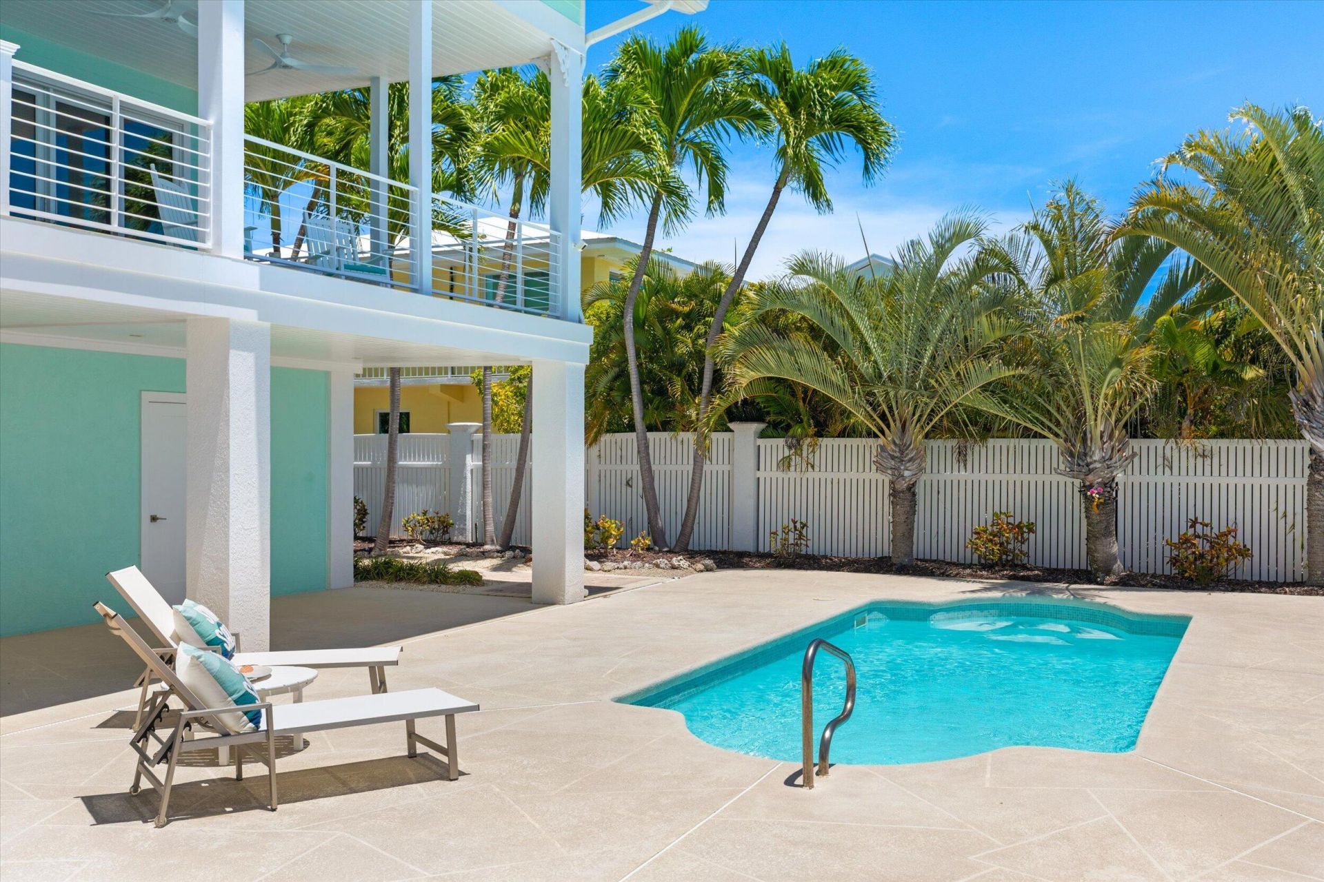 1046 Flagship Drive, Summerland Key, FL 33042 Photo