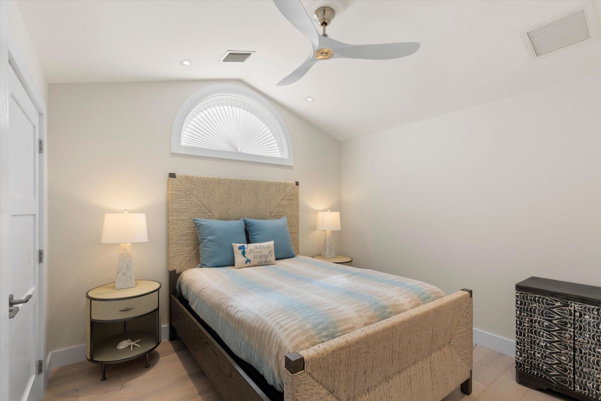 1046 Flagship Drive, Summerland Key, FL 33042 Photo
