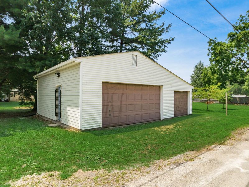 6028 Radekin Road, Columbus, OH 43232 Photo 19