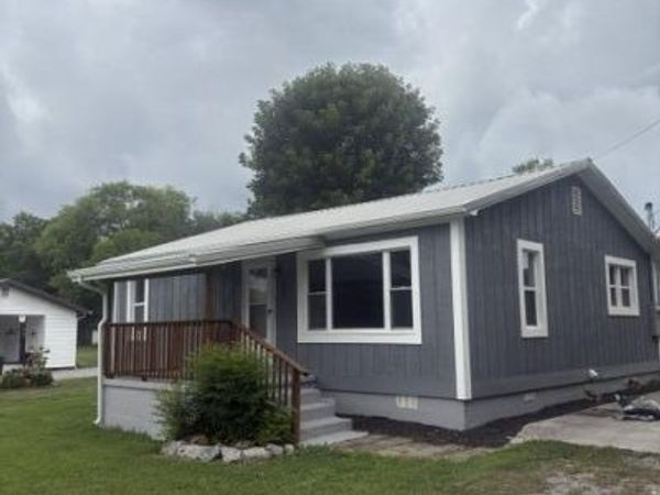 405 Greenwood Circle, Madisonville, TN 37354