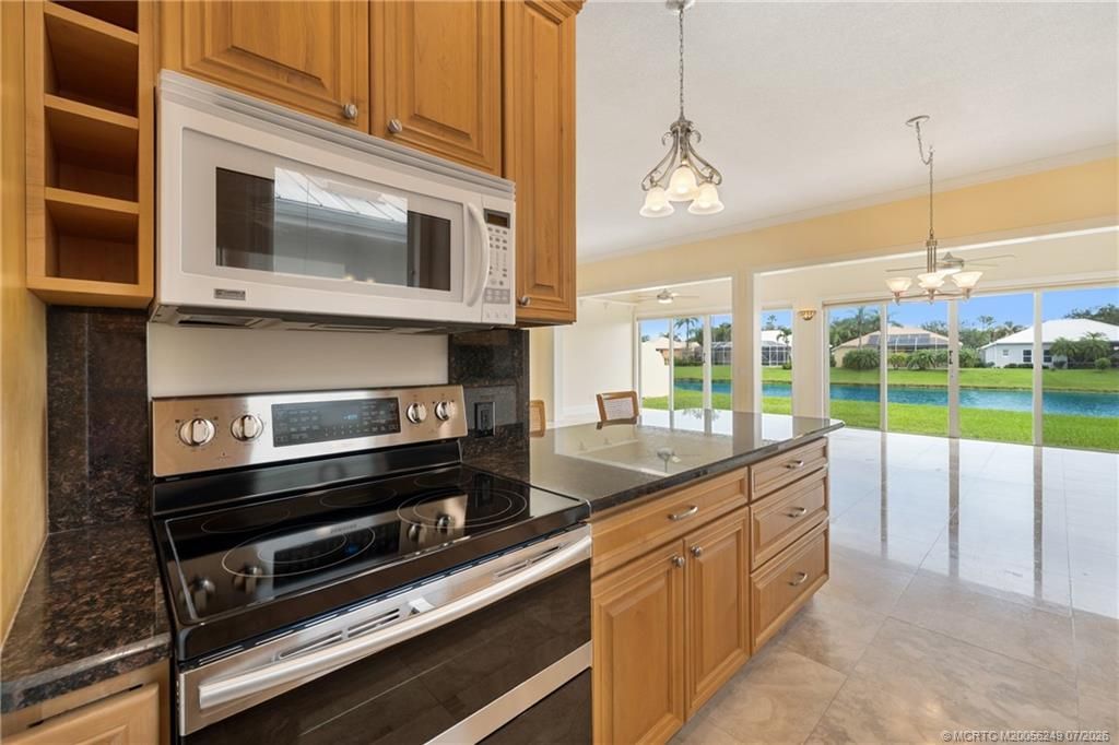 2018 SW Mayflower Drive, Palm City, FL 34990 Photo