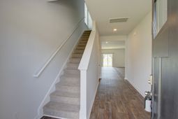 113 Hillsford Lane photo 4