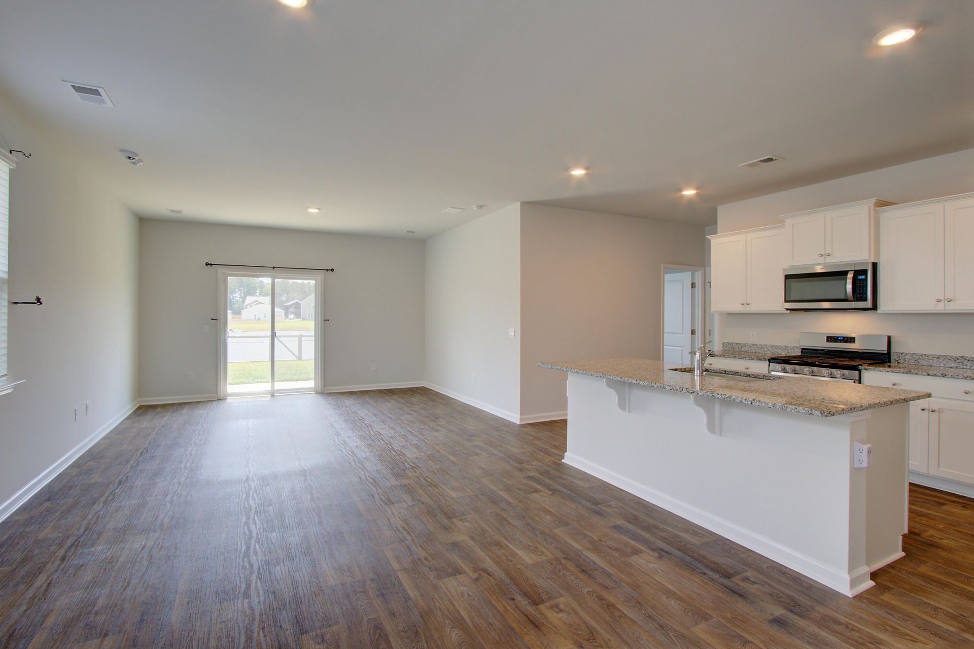 113 Hillsford Lane Photo 4