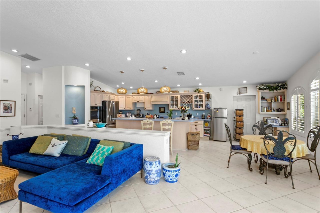 115 Aleta Drive, Belleair Beach, FL 33786 Photo