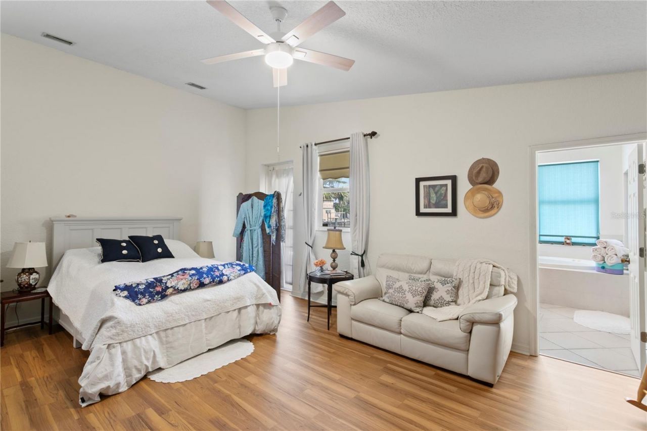 115 Aleta Drive, Belleair Beach, FL 33786 Photo
