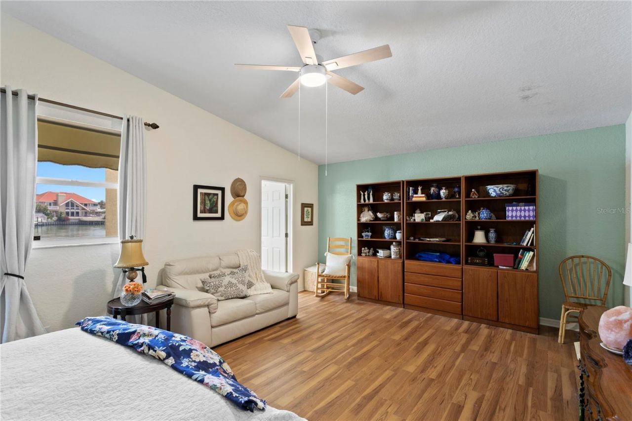 115 Aleta Drive, Belleair Beach, FL 33786 Photo