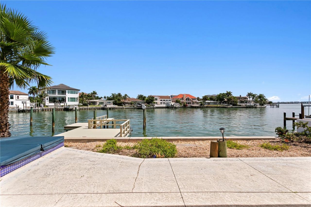 115 Aleta Drive, Belleair Beach, FL 33786 Photo