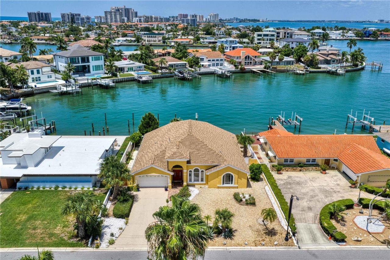 115 Aleta Drive, Belleair Beach, FL 33786 Photo