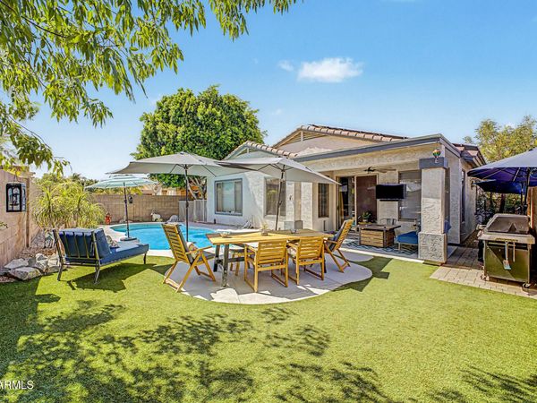 9185 W IRMA Lane, Peoria, AZ 85382