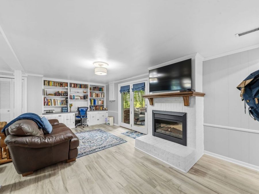 Property Image 37