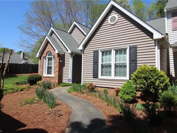 33 Cedar Knoll Drive , Greensboro, NC 27407