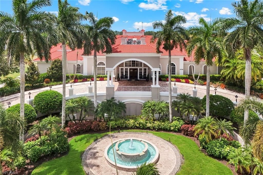 4864 Hampshire Ct, Unit 203, Naples, FL 34112 Photo