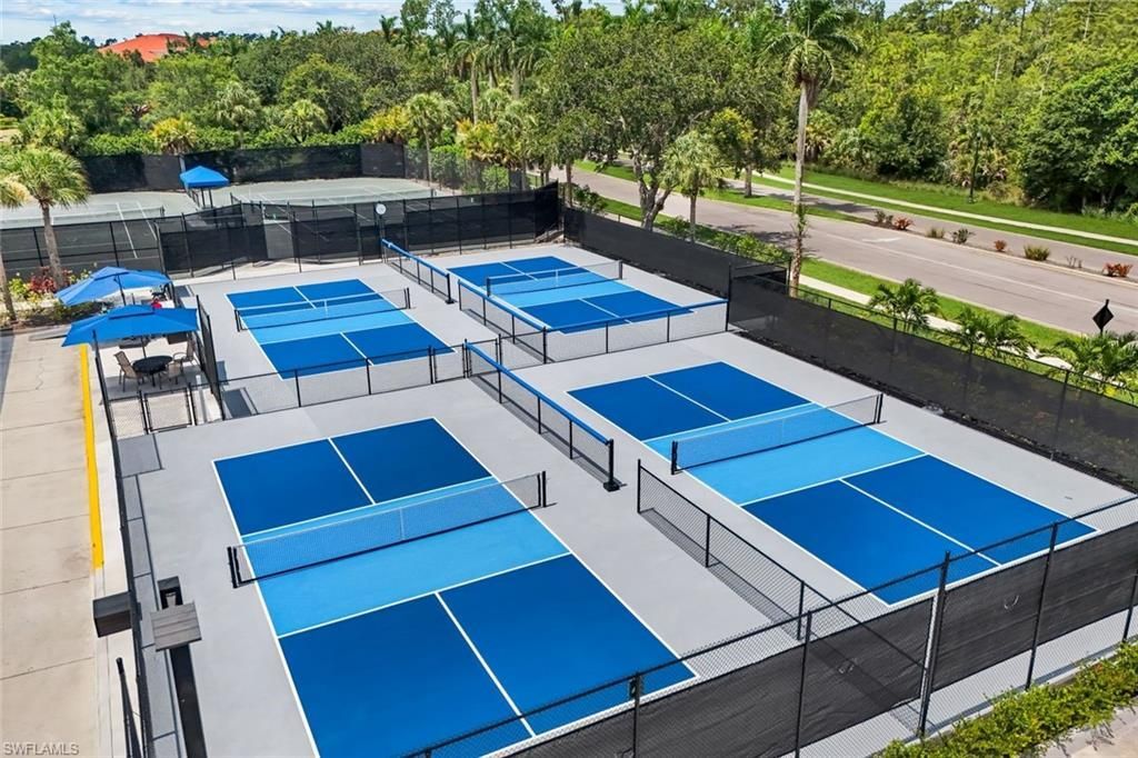 4864 Hampshire Ct, Unit 203, Naples, FL 34112 Photo